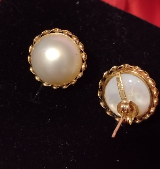 14KT Gold Mabe Pearls - Picture 6 of 11